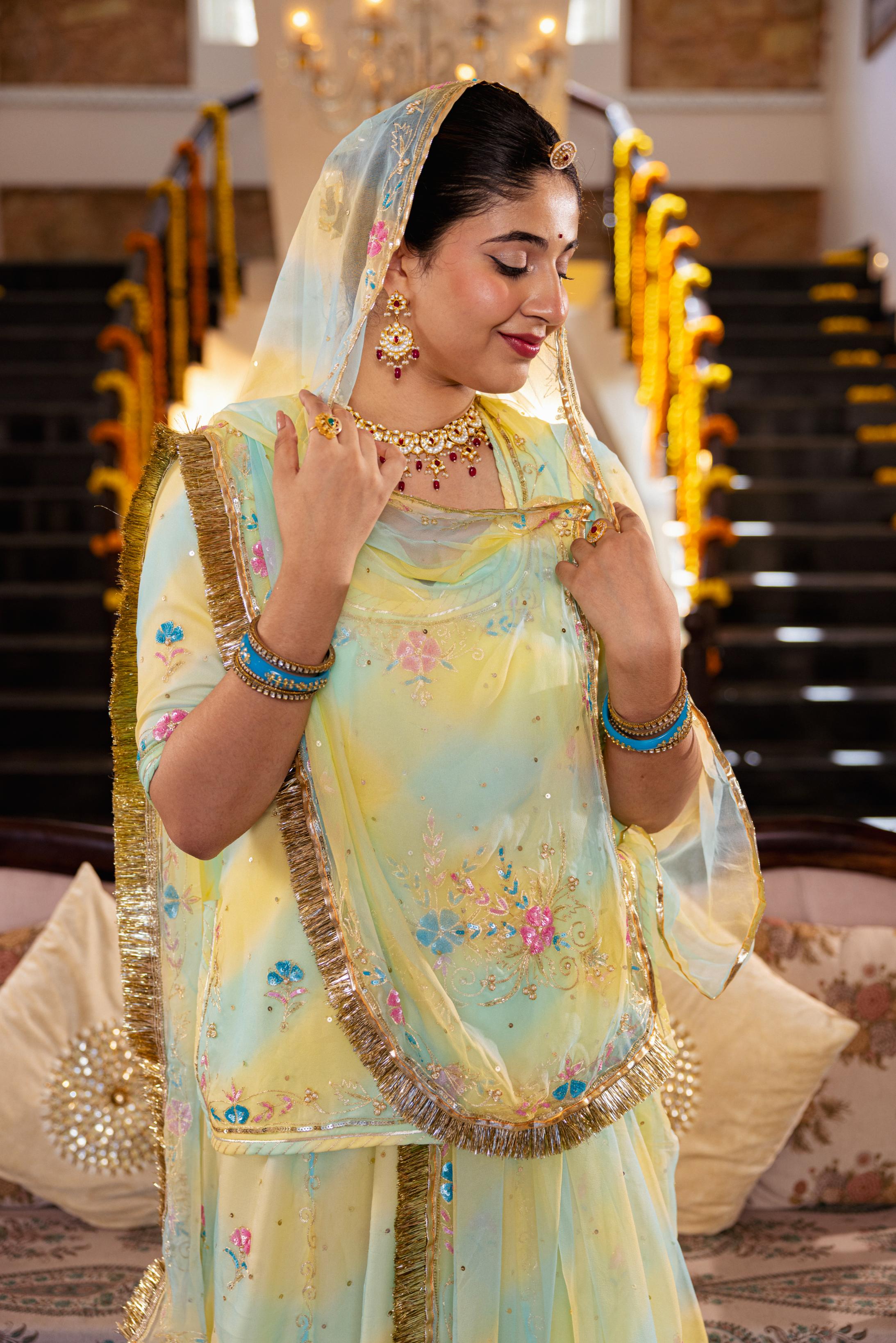 Samundar Leher 20 grms Pure Georgette Aari Sequins Kardana Handwork Poshak (Unstitched)