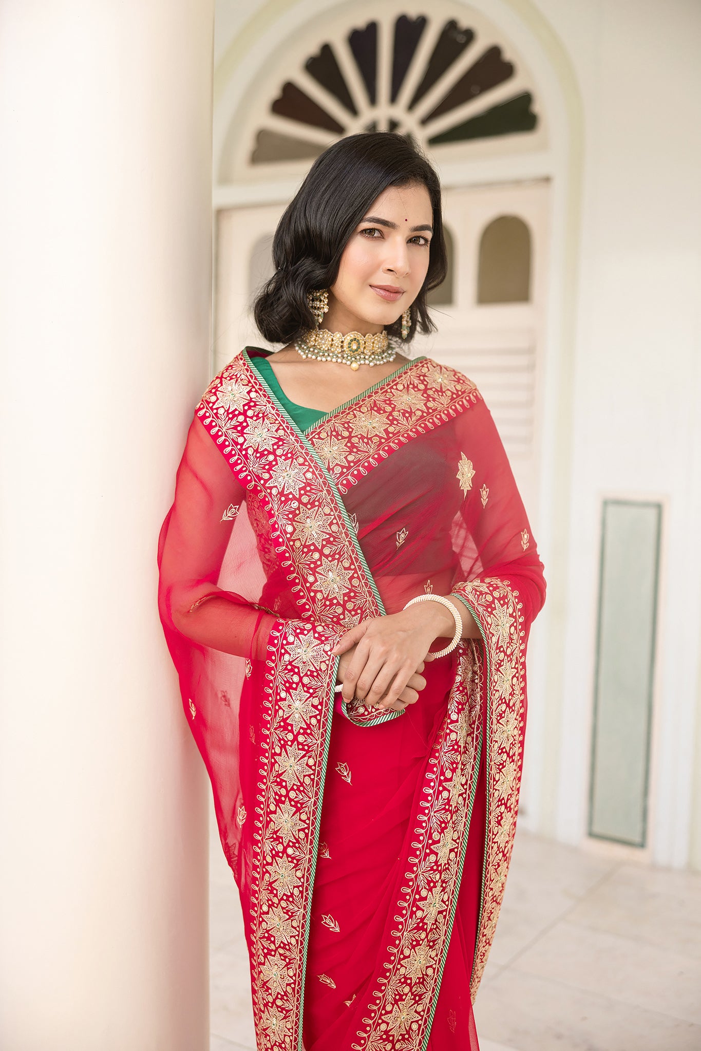 Rani Viscose Chiffon Aari Tari Handwork Saree