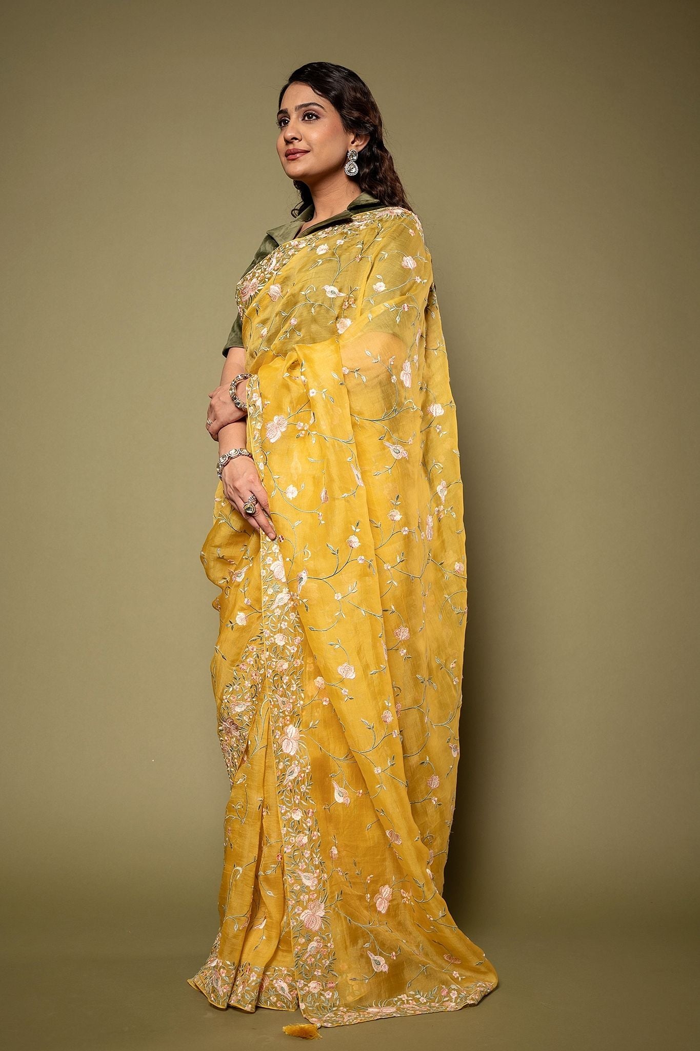 Yellow Organza resham border jaal handwork saree