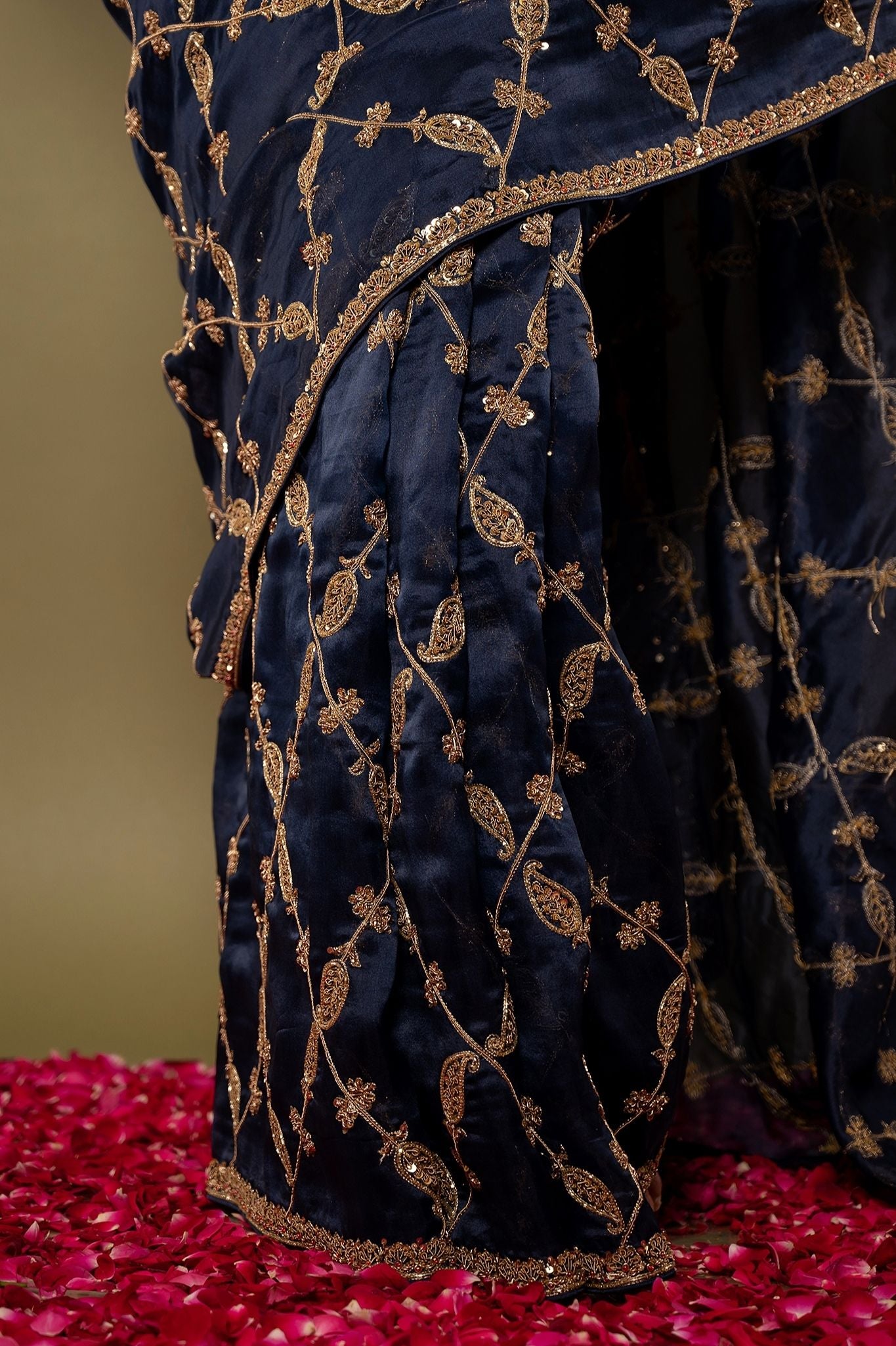 Blue pure organza Dori Dapka sequins jaal handwork saree