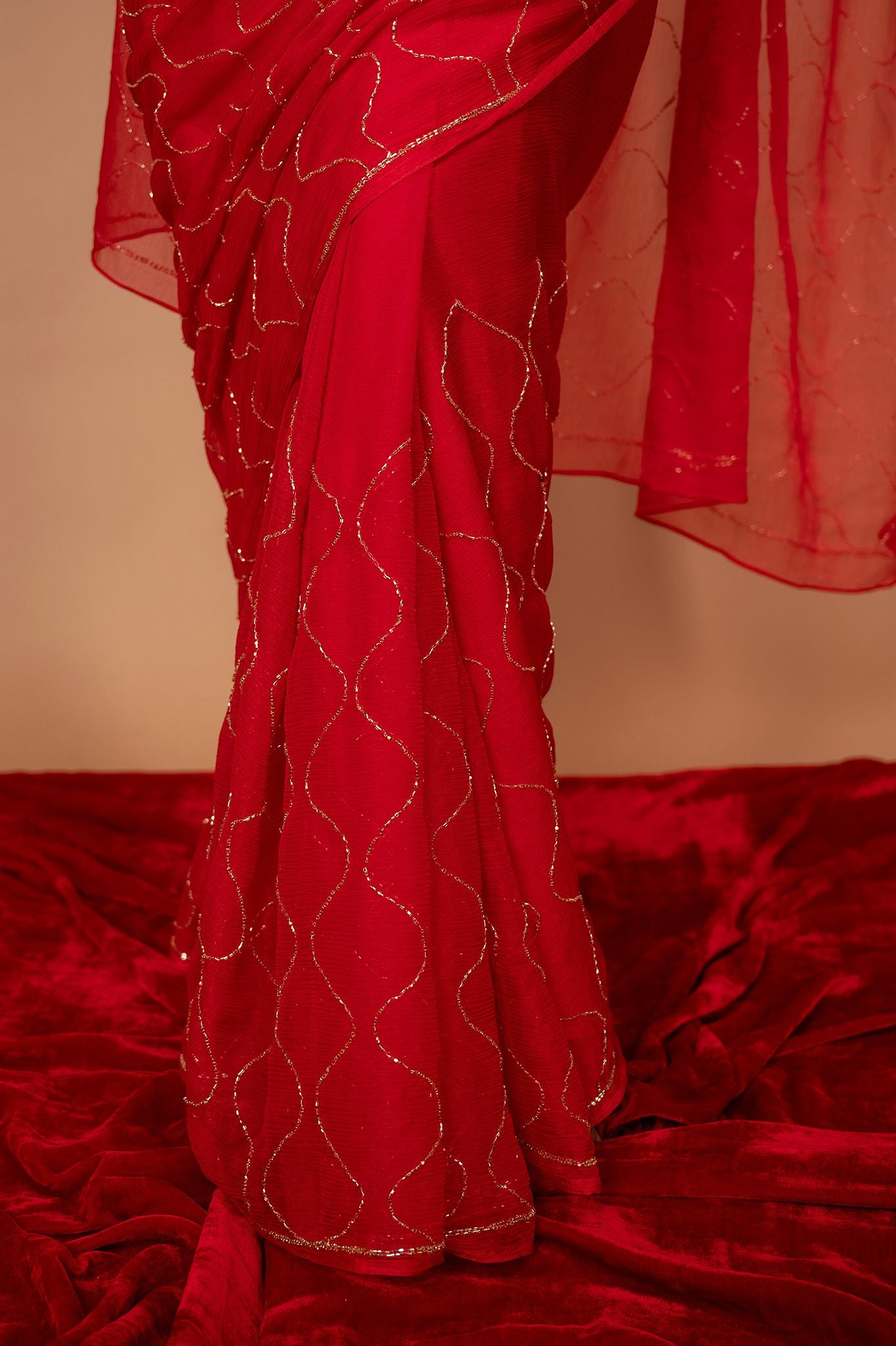 red Viscose Chiffon Kardana jaal Handwork Saree