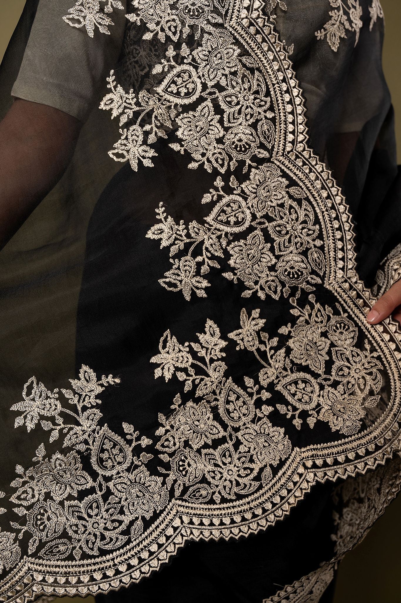 Black Organza dabka marodi border butti handwork saree