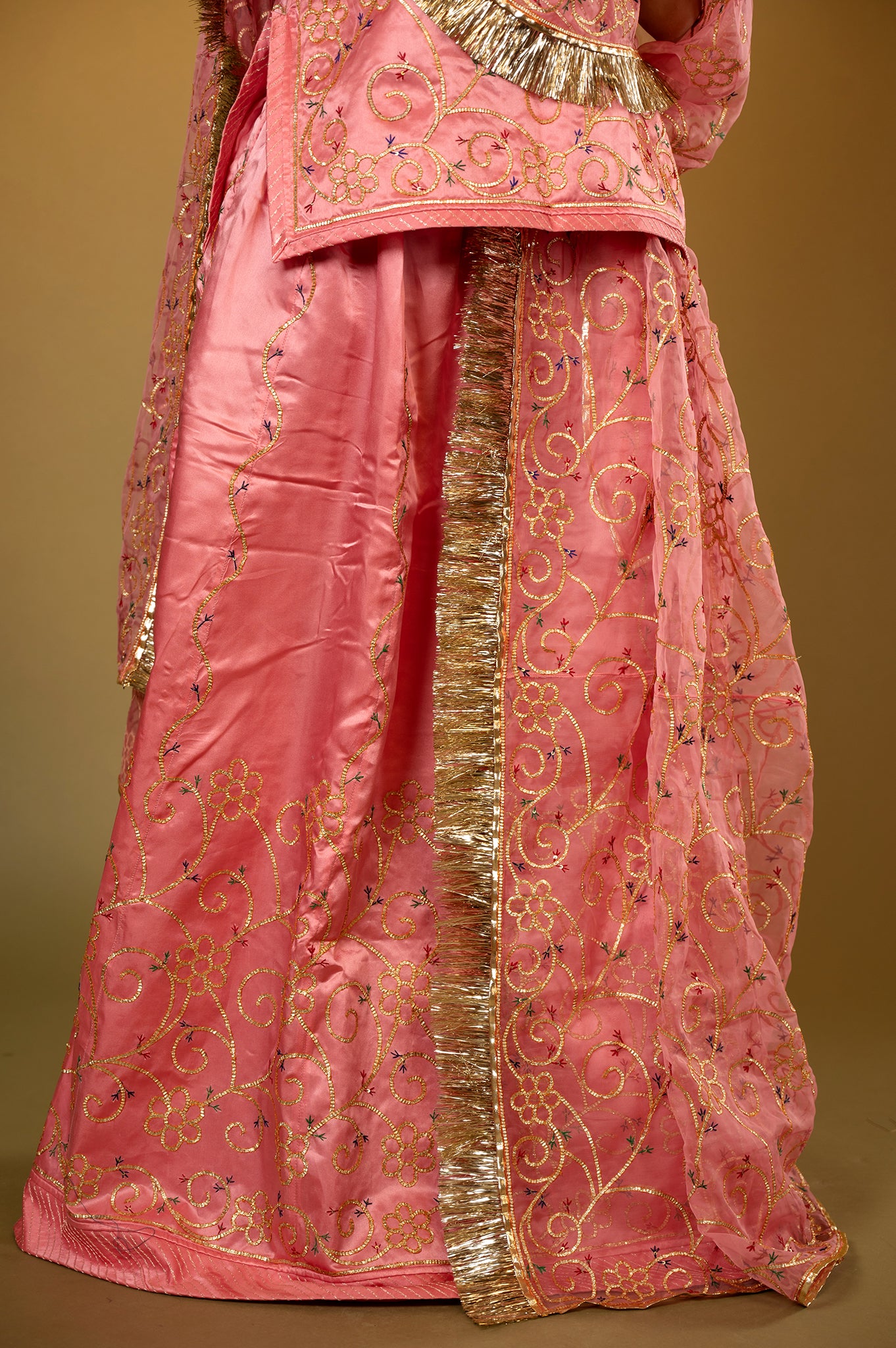 Pink Gajri Pure Silk Satin Real Silver Sikhiya Handwork Rajputi Poshak with Pure odhna