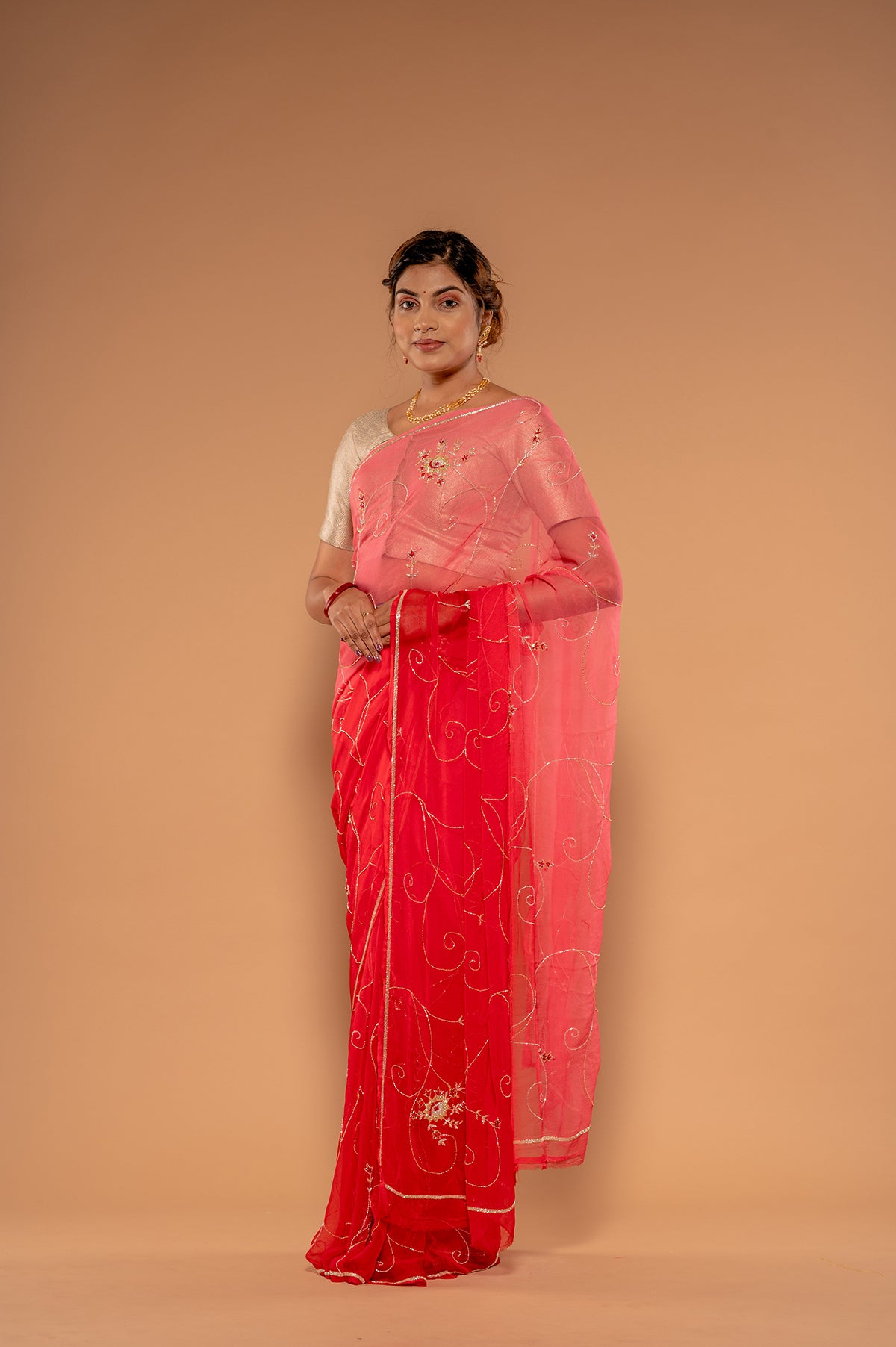 Gajri Shaded Viscose Chiffon Kardana jaal Handwork Saree