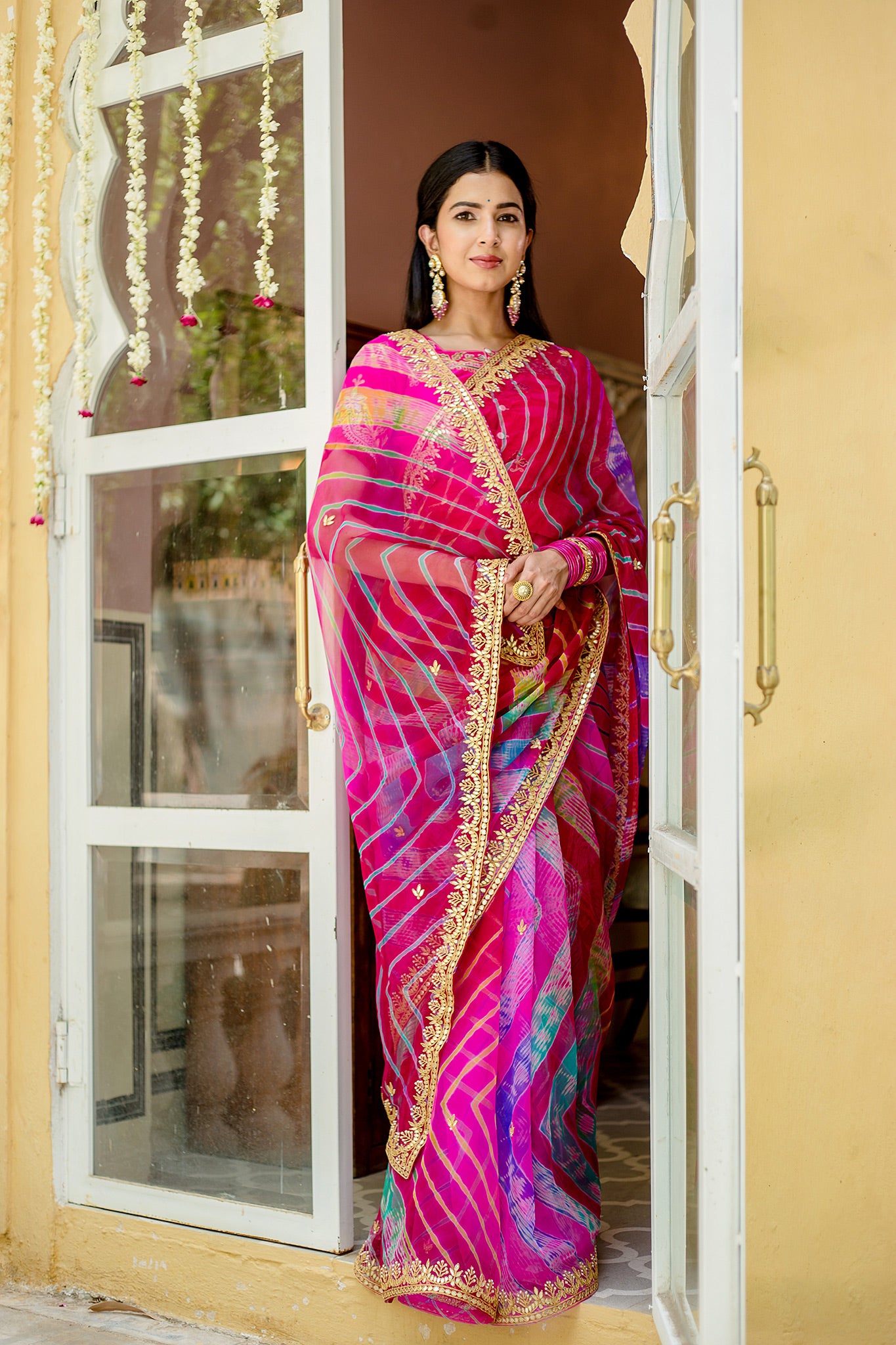 Laheriya Pure Georgette Gottapatti border butti handwork Saree